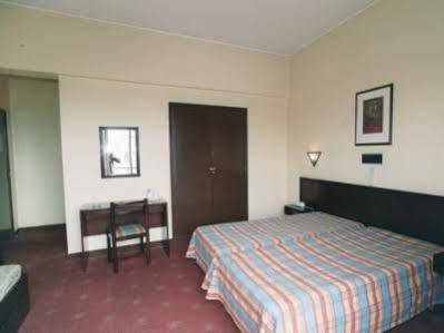 Residencial Horizonte Pensión 2*
